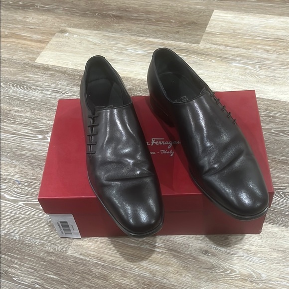 Salvatore Ferragamo Black Oxford Dress Shoes